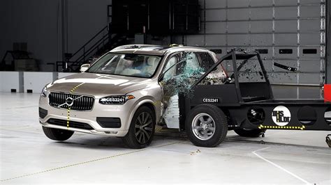 volvo xc90 side iihs